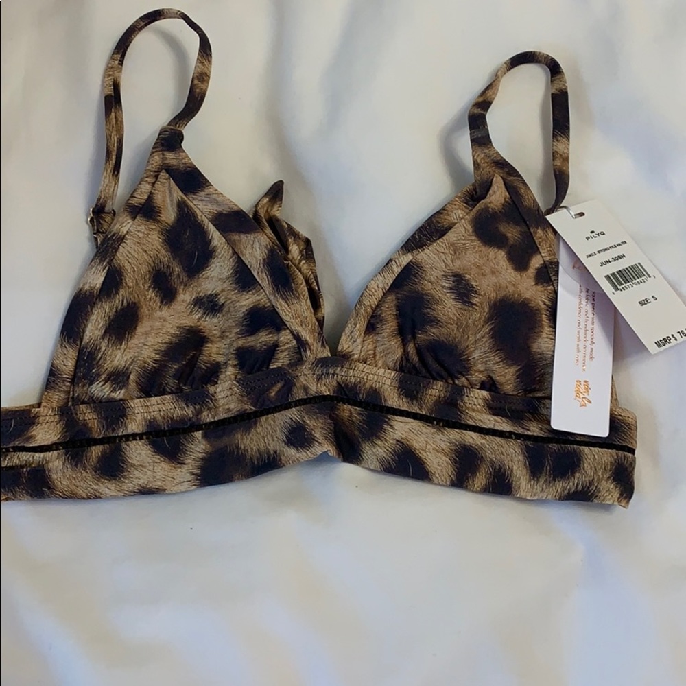 Pilyq cheetah top